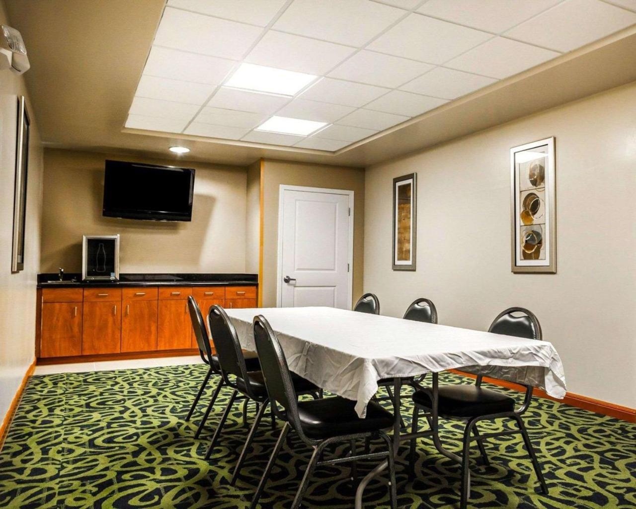 Comfort Kansas / Airport 3* Kansas City