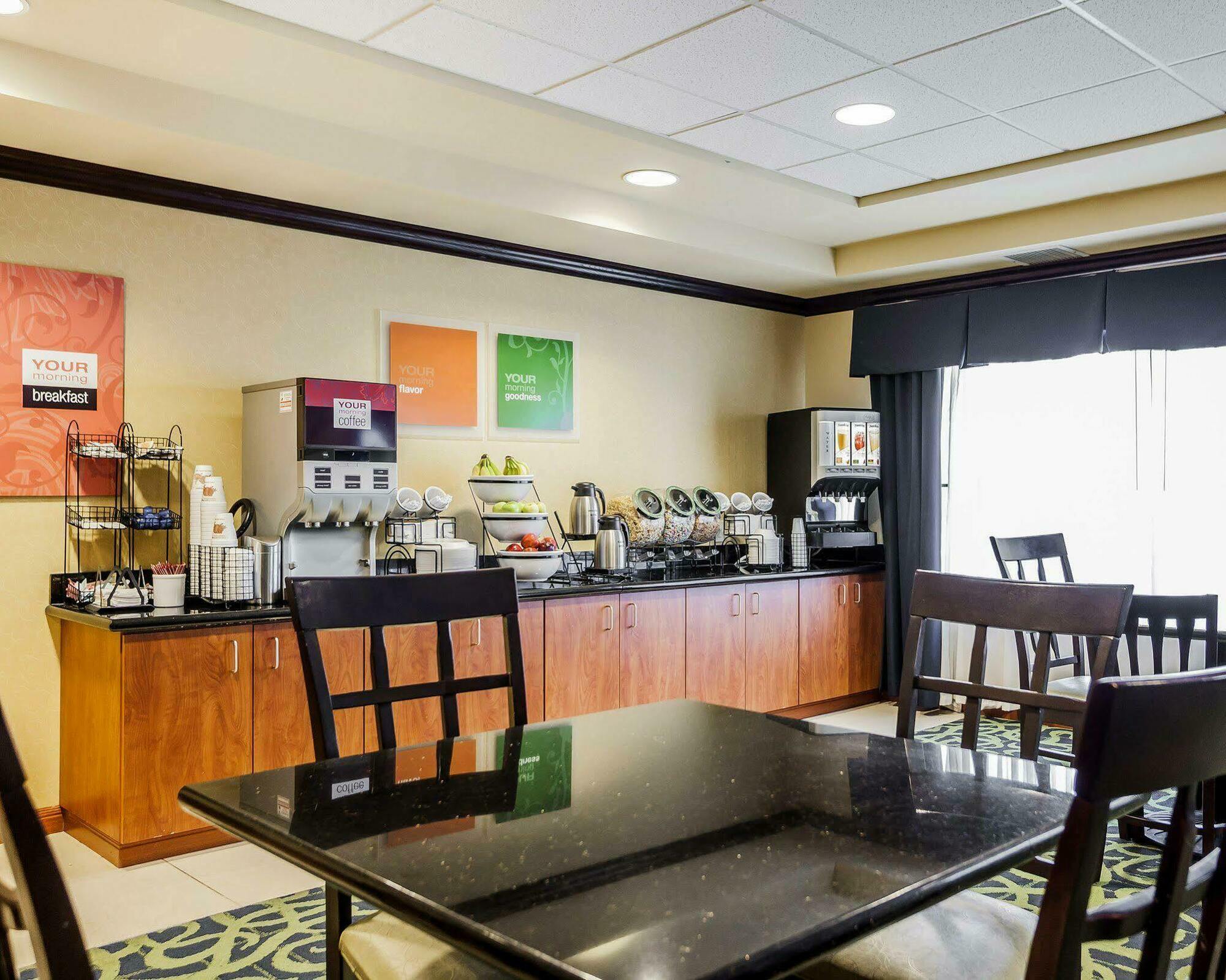 Comfort Kansas / Airport 3* Kansas City